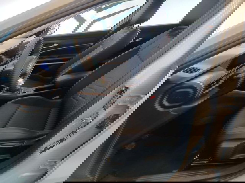 Jeep Avenger usata a Varese (8)