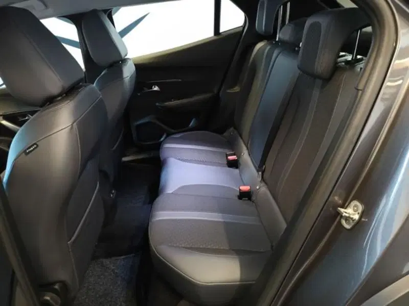 Peugeot 2008 usata a Varese (9)