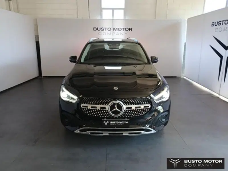 Mercedes-Benz GLA SUV usata a Varese (2)