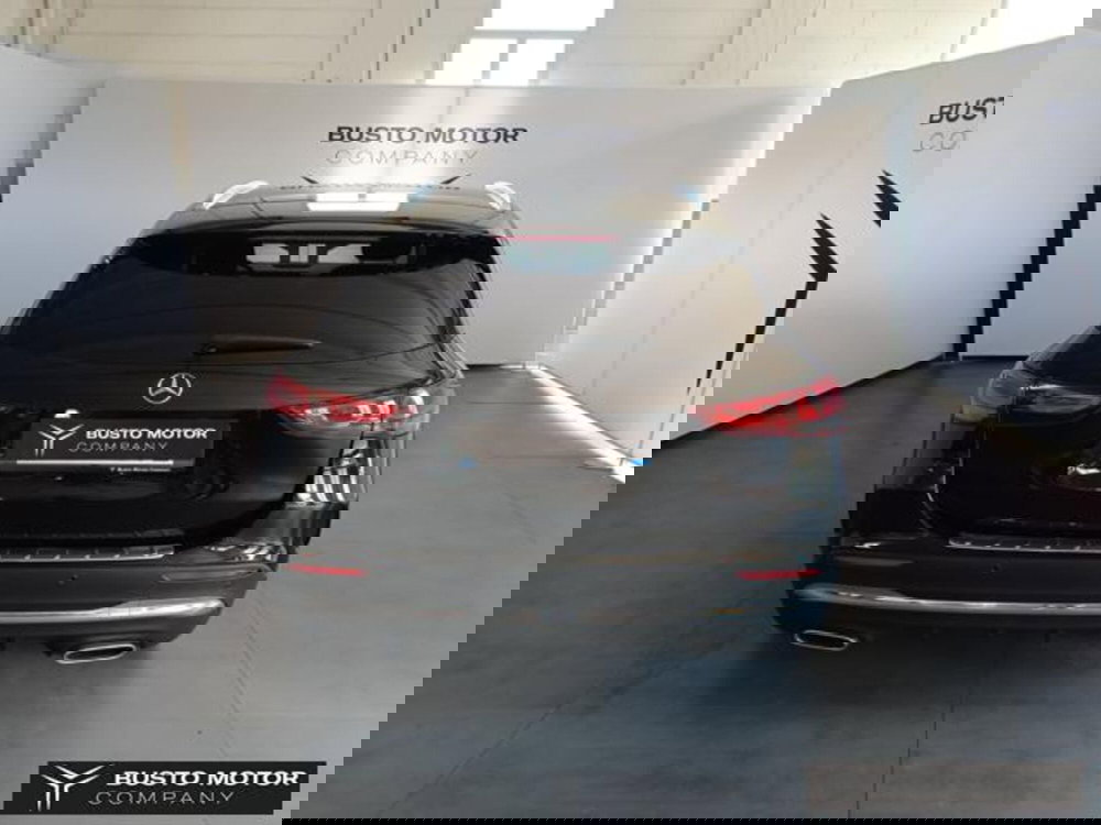 Mercedes-Benz GLA SUV usata a Varese (5)