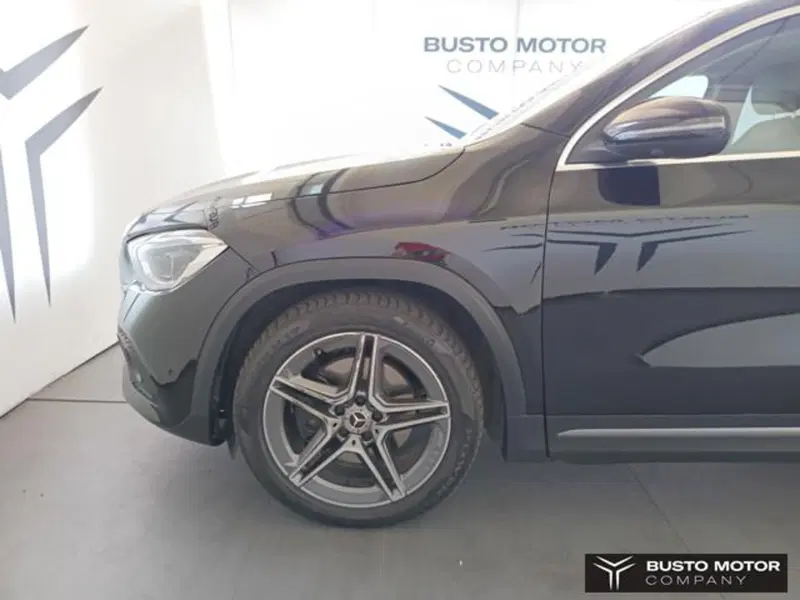 Mercedes-Benz GLA SUV usata a Varese (7)