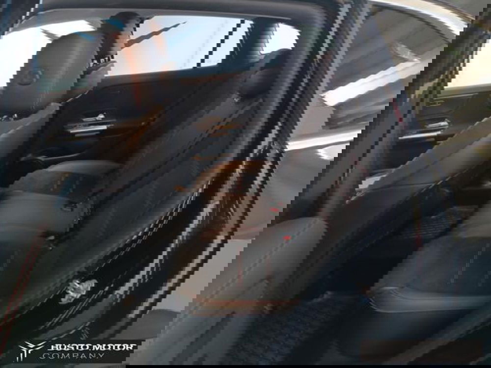 Mercedes-Benz GLA SUV usata a Varese (9)