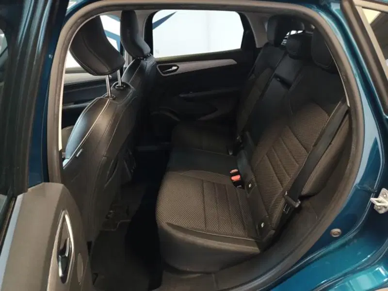 Renault Arkana usata a Varese (9)