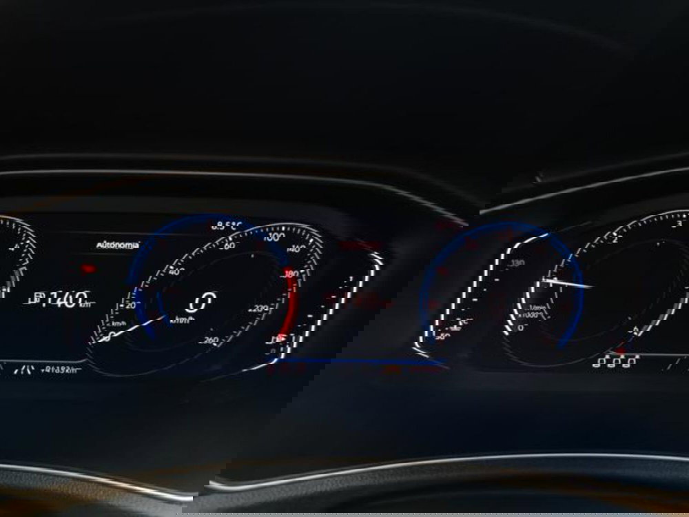 Volkswagen T-Roc usata a Varese (12)