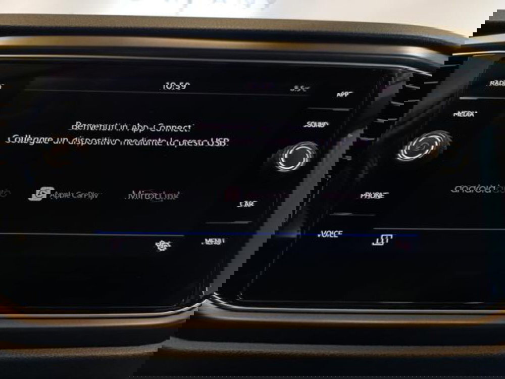 Volkswagen T-Roc usata a Varese (14)