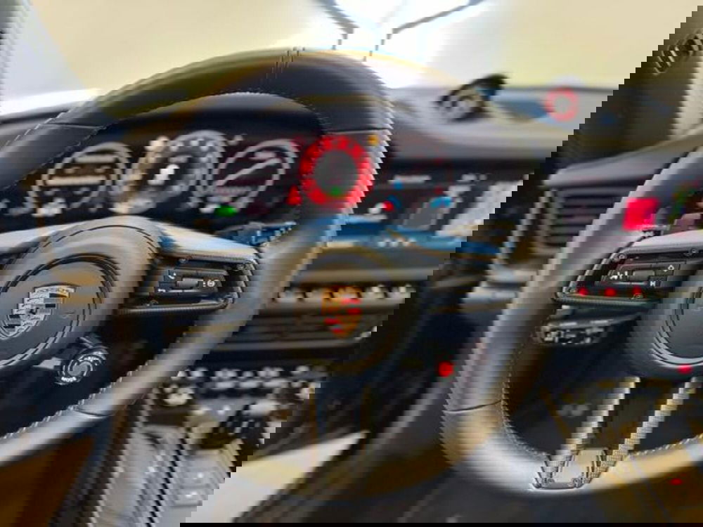 Porsche 911 Cabrio usata a Varese (12)