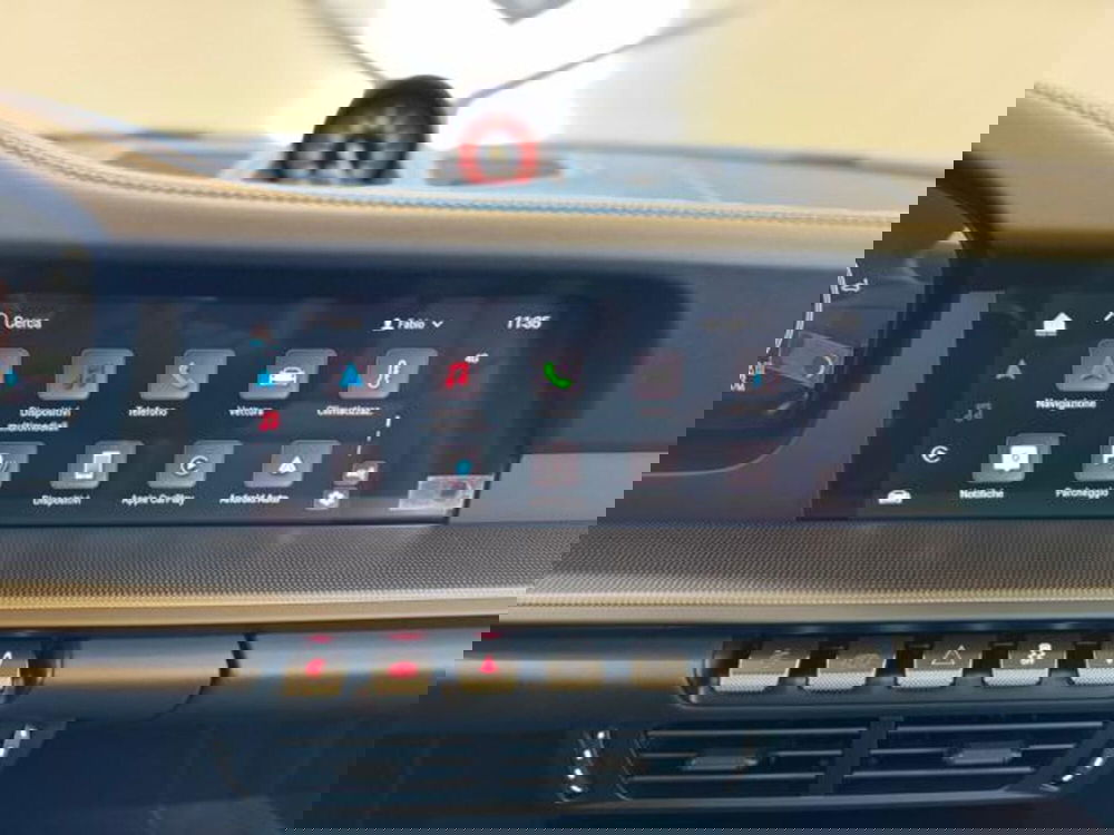 Porsche 911 Cabrio usata a Varese (14)