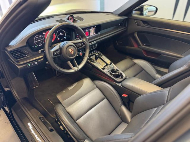 Porsche 911 Cabrio usata a Varese (9)