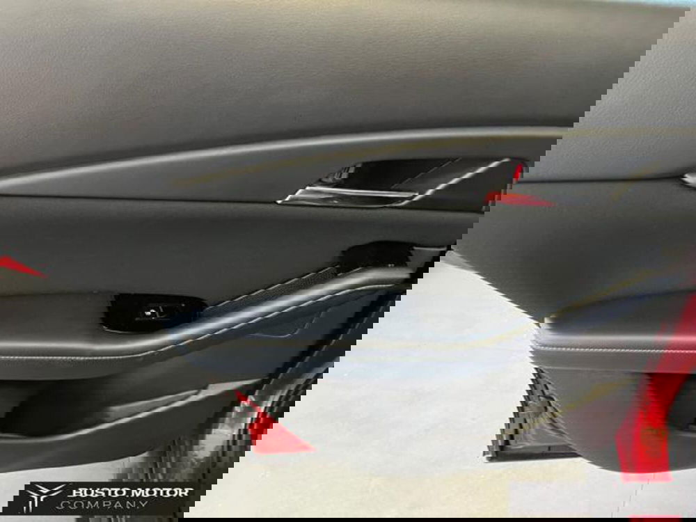 Mazda CX-30 usata a Varese (14)