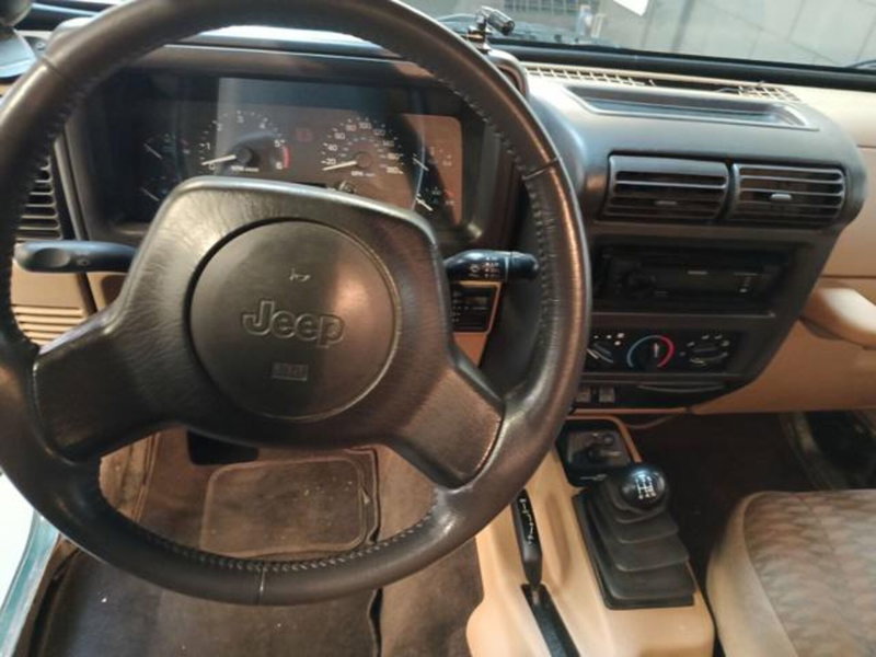 Jeep Wrangler usata a Varese (10)