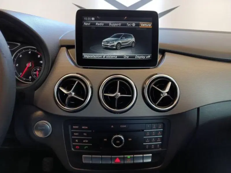 Mercedes-Benz Classe B usata a Varese (13)