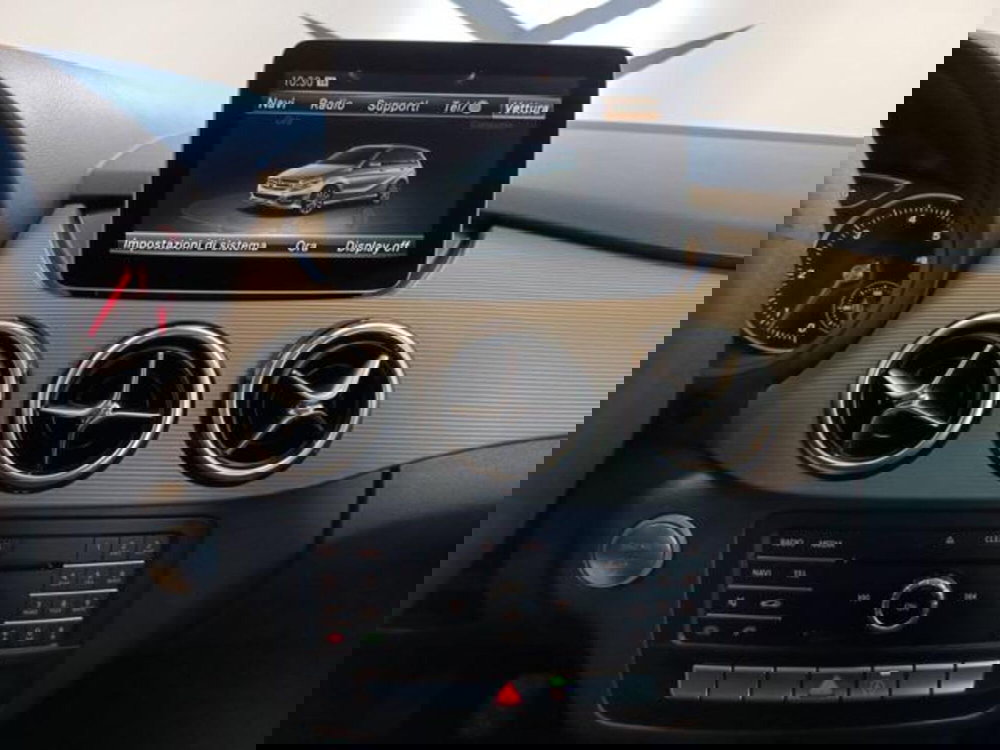 Mercedes-Benz Classe B usata a Varese (13)