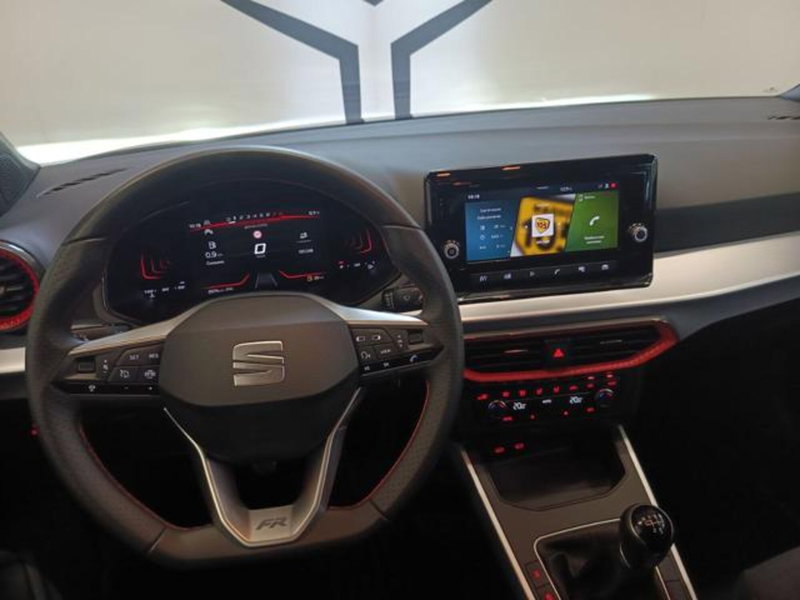SEAT Arona usata a Varese (11)