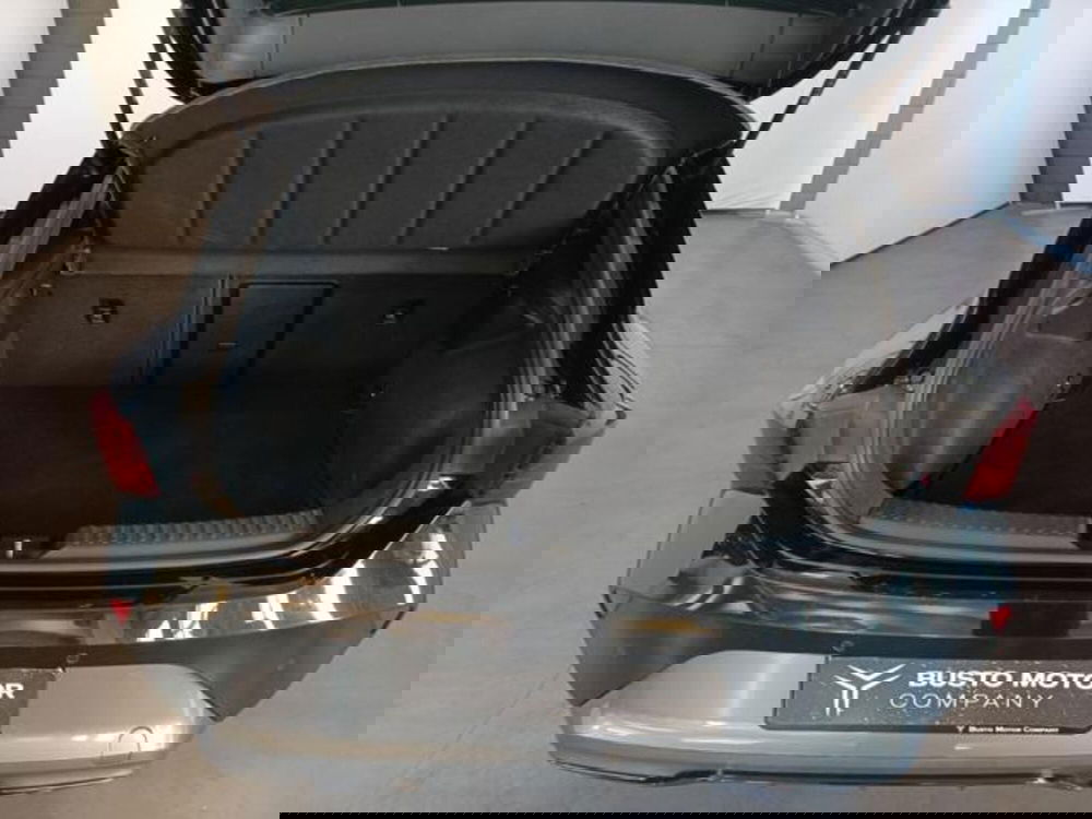 Cupra Leon usata a Varese (10)