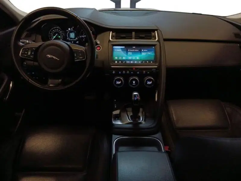 Jaguar E-Pace usata a Varese (12)