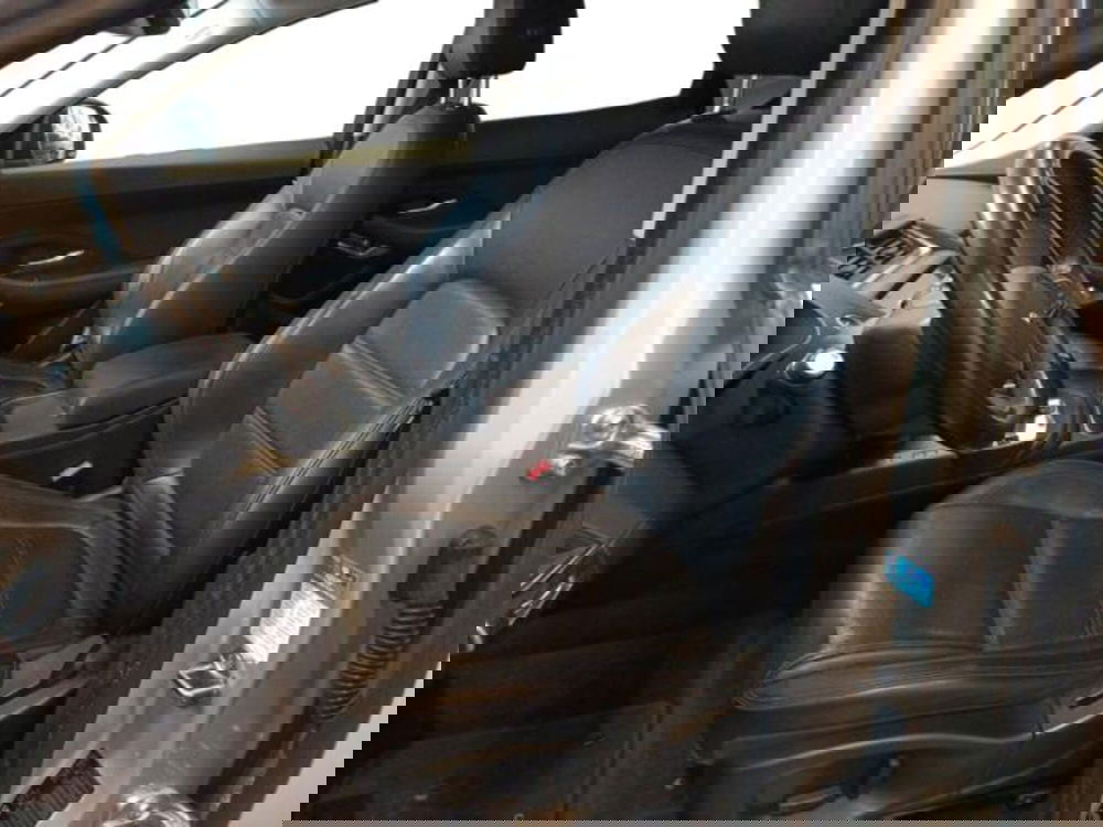 Jaguar E-Pace usata a Varese (8)