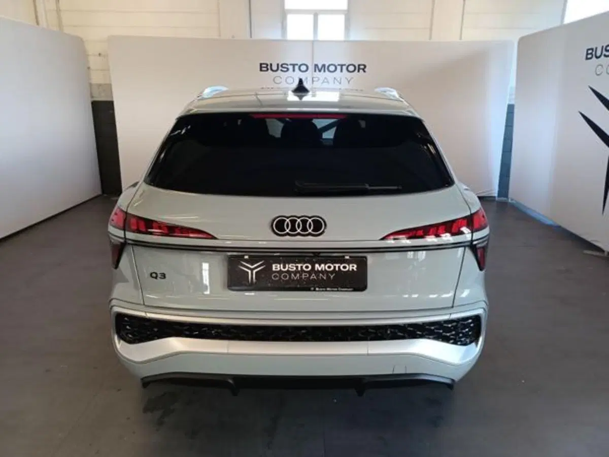 Audi Q3 usata a Varese (5)