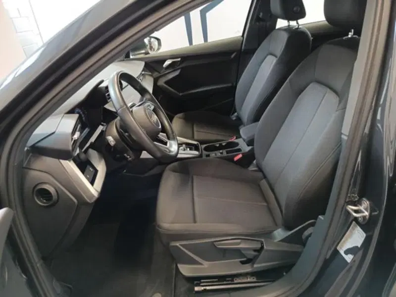 Audi A3 Sportback usata a Varese (8)