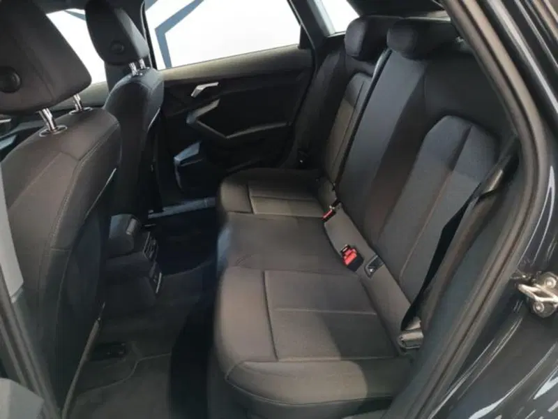 Audi A3 Sportback usata a Varese (9)