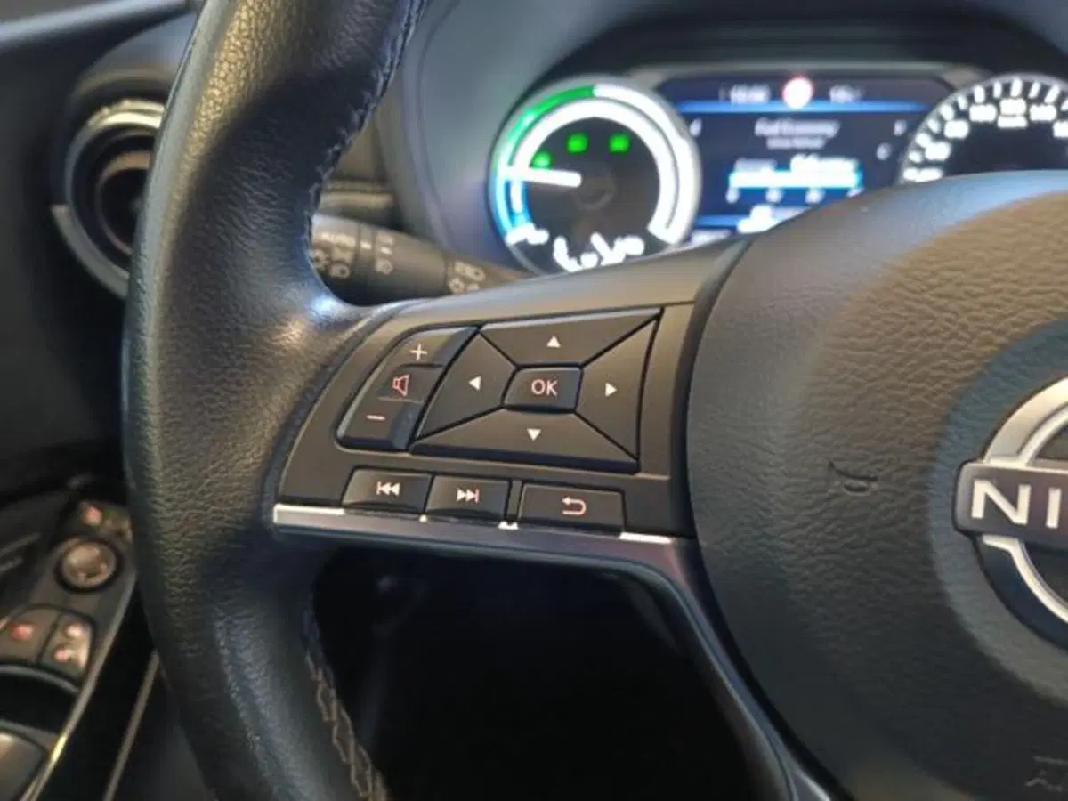 Nissan Juke usata a Varese (16)