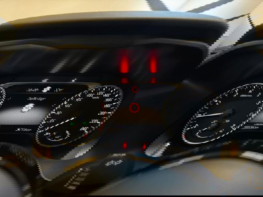 Nissan Qashqai usata a Varese (12)