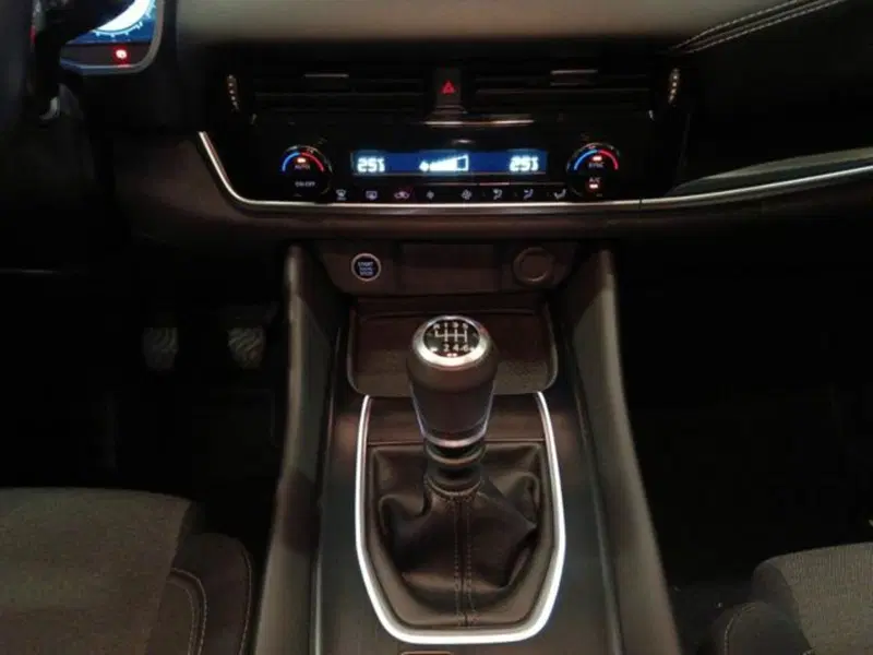 Nissan Qashqai usata a Varese (13)