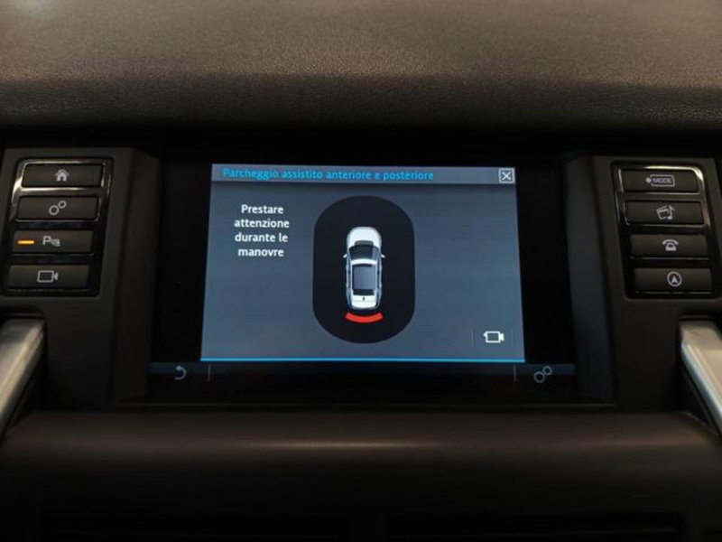 Land Rover Discovery Sport usata a Varese (15)