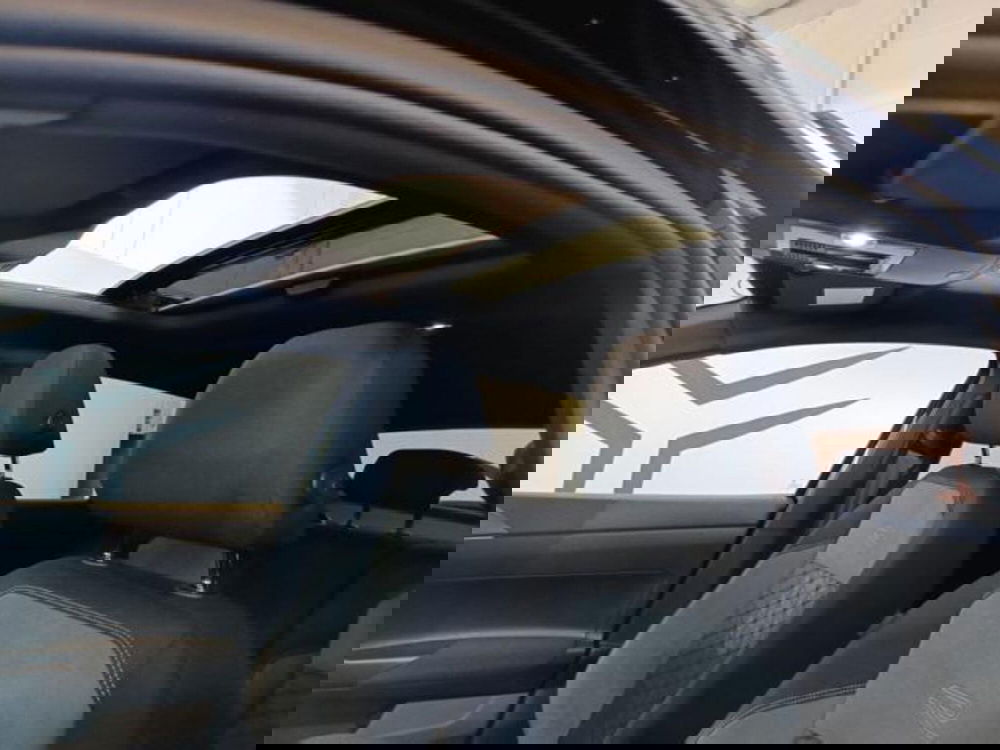 Volkswagen Taigo usata a Varese (15)