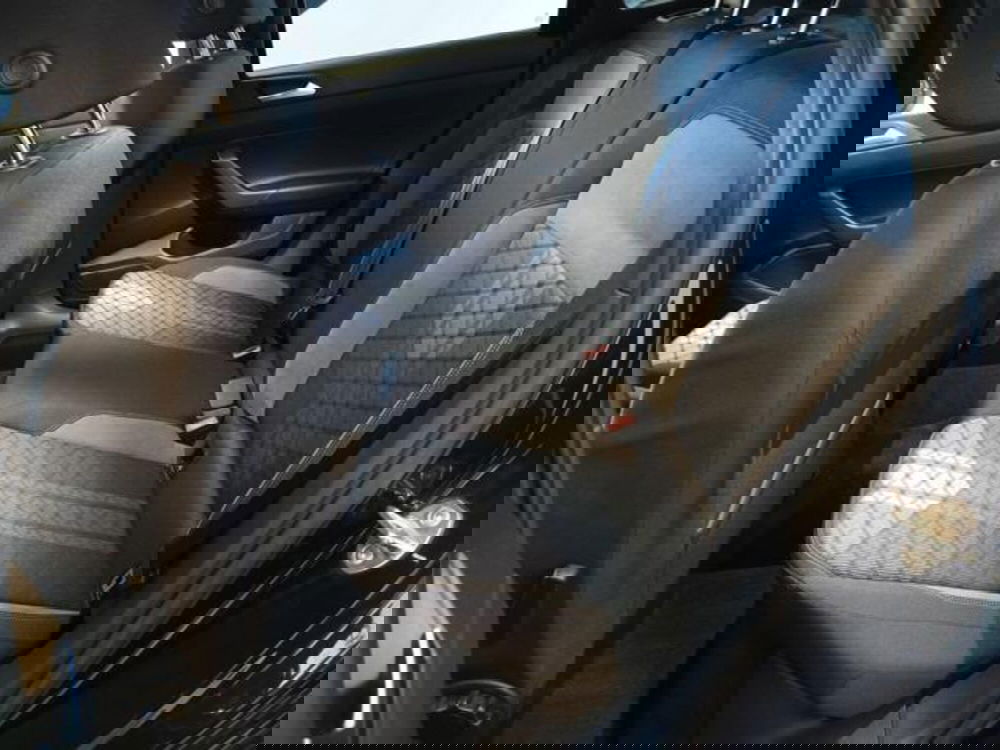 Volkswagen Taigo usata a Varese (9)