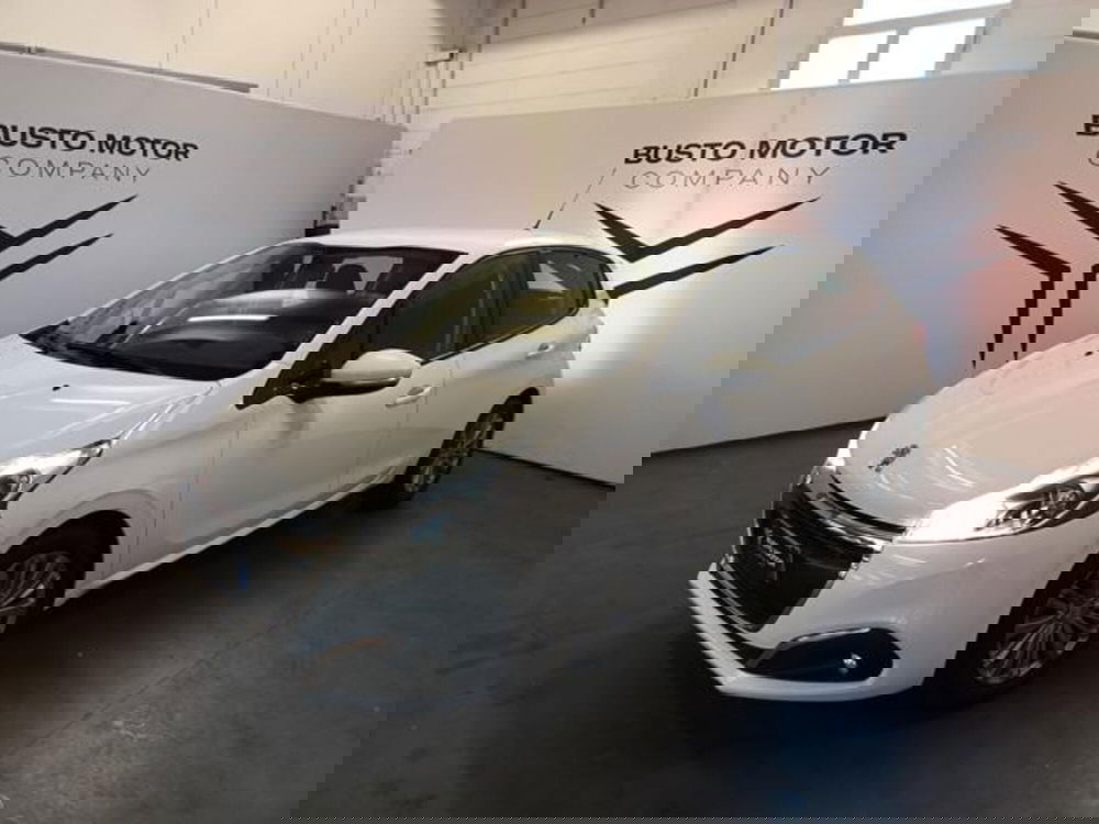 Peugeot 208 usata a Varese (3)