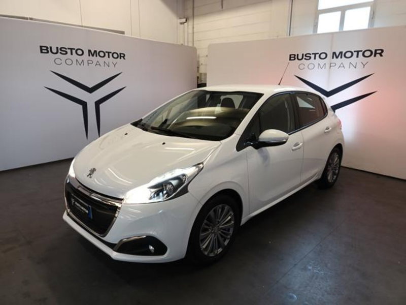 Peugeot 208 usata a Varese (3)