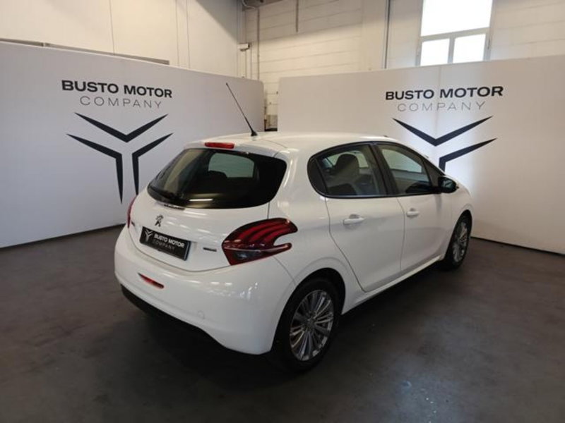 Peugeot 208 usata a Varese (6)