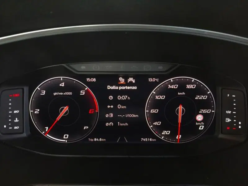 SEAT Tarraco usata a Varese (12)