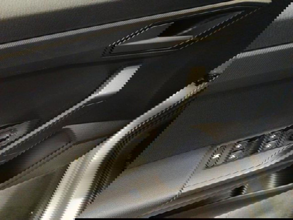 SEAT Arona usata a Varese (11)