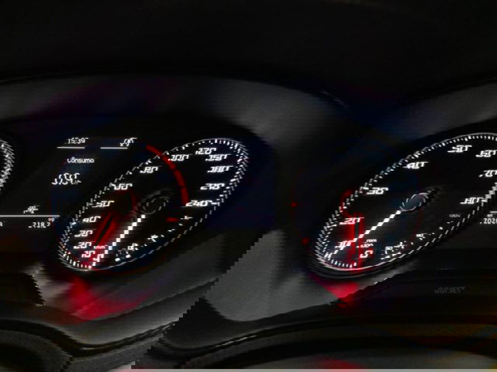 SEAT Arona usata a Varese (14)