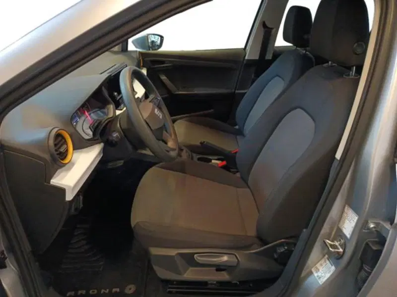 SEAT Arona usata a Varese (8)
