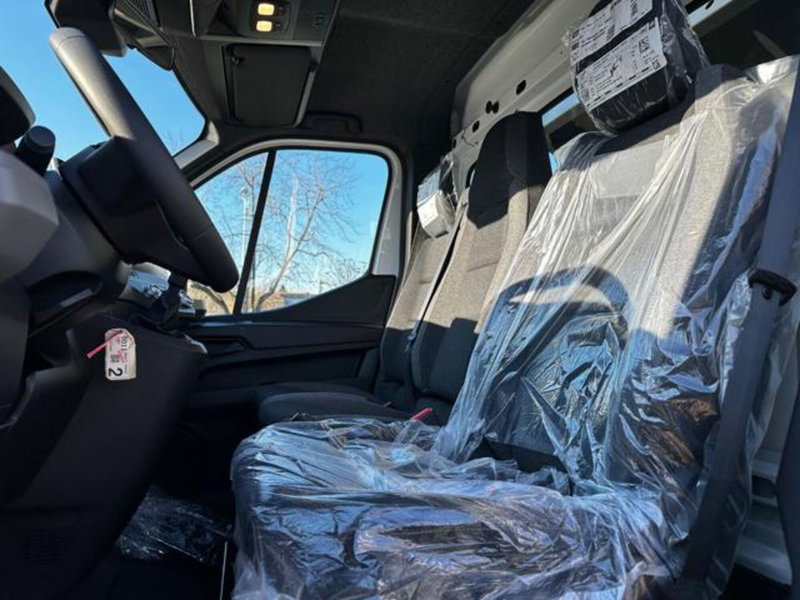 Nissan Interstar Furgone nuova a Varese (7)