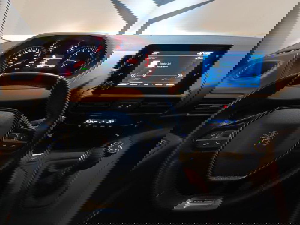 Peugeot Rifter usata a Varese (11)