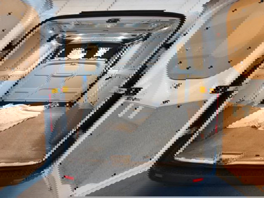 Ford Transit Custom Furgone usata a Varese (10)