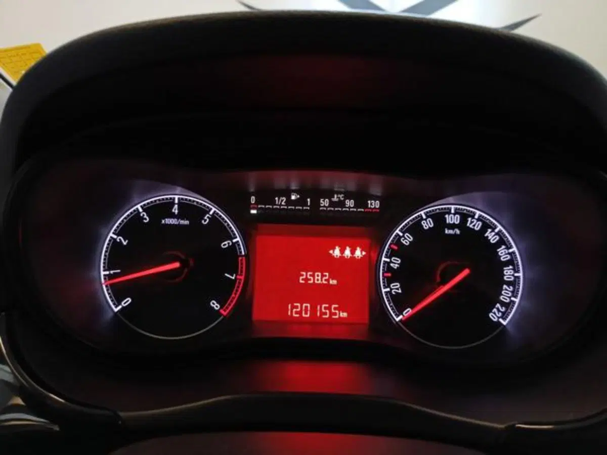 Opel Corsa usata a Varese (12)