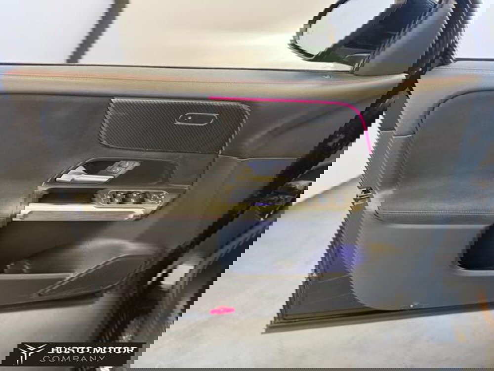 Mercedes-Benz GLB usata a Varese (8)