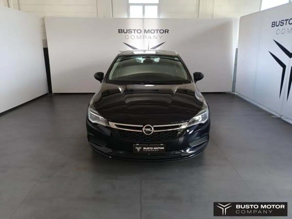 Opel Astra usata a Varese (2)