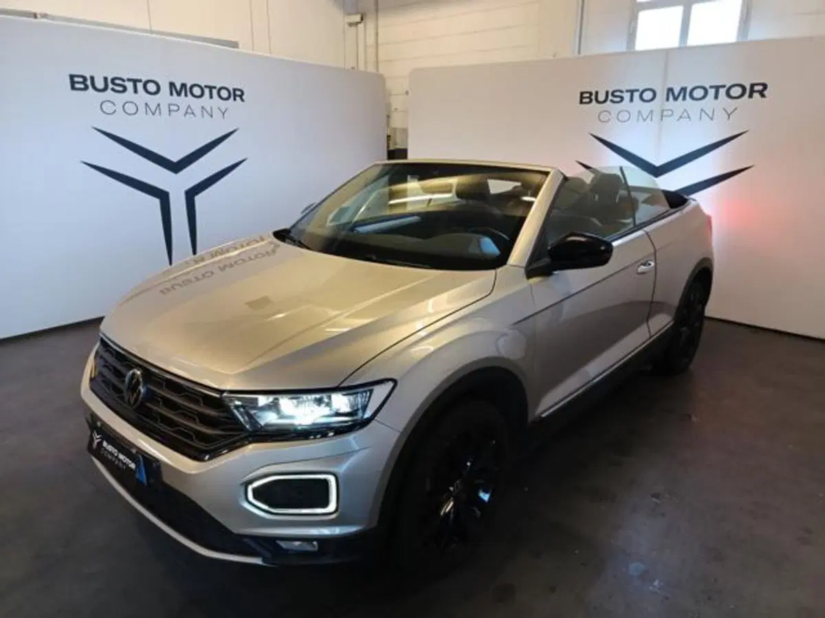 Volkswagen T-Roc Cabrio usata a Varese (3)