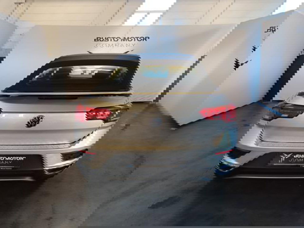 Volkswagen T-Roc Cabrio usata a Varese (5)