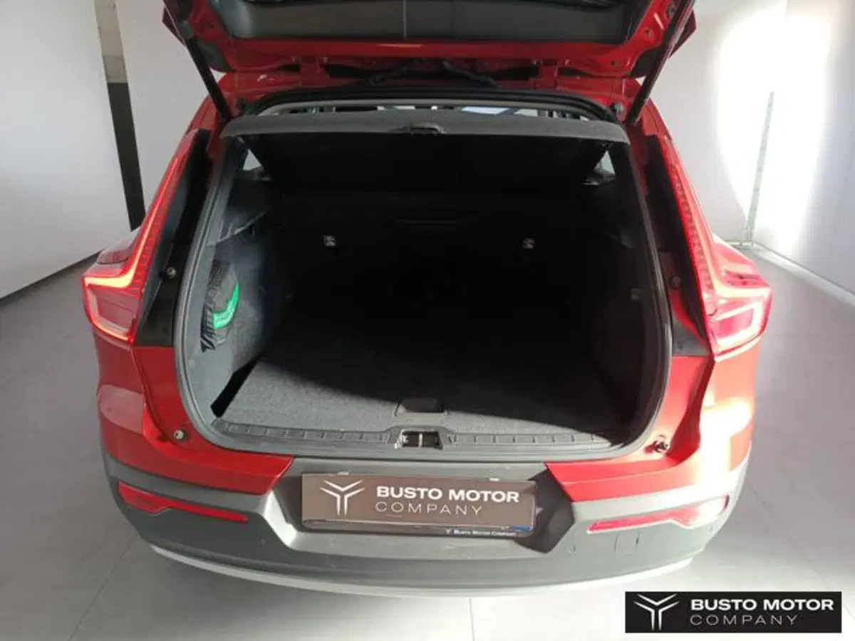 Volvo XC40 usata a Varese (10)