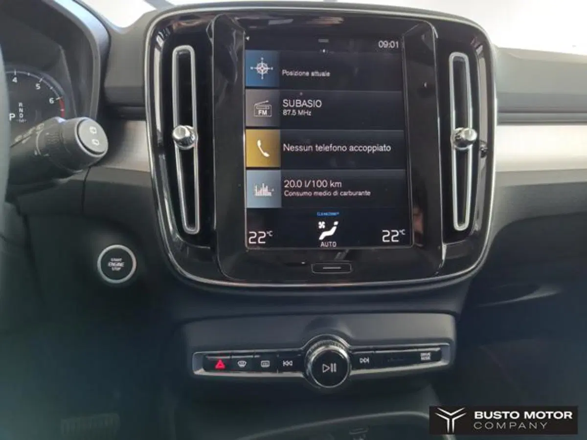 Volvo XC40 usata a Varese (13)