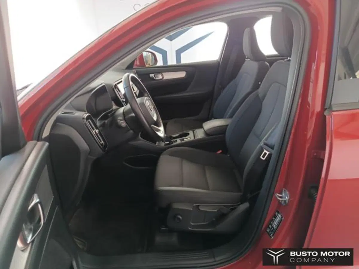 Volvo XC40 usata a Varese (8)