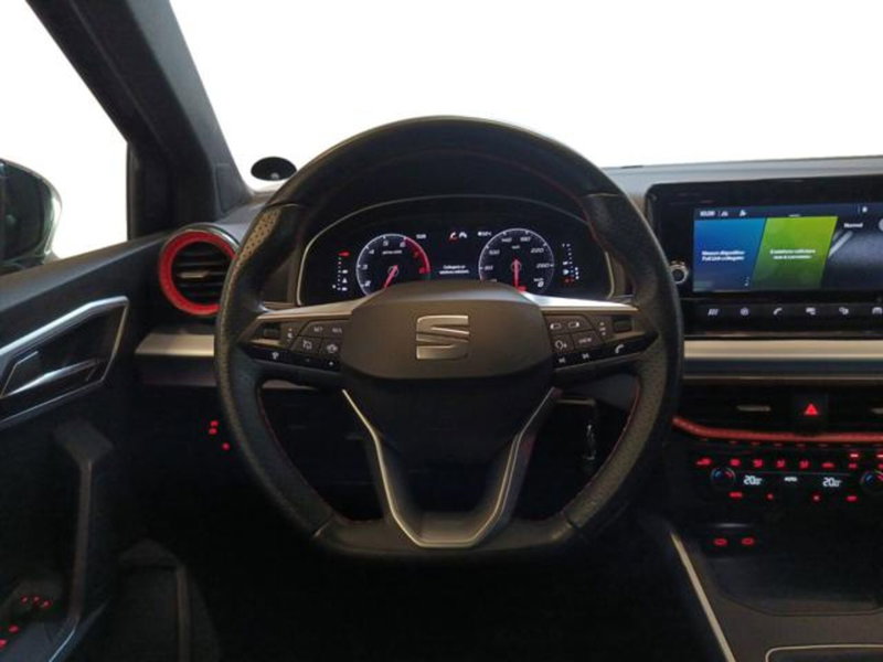 SEAT Arona usata a Varese (11)