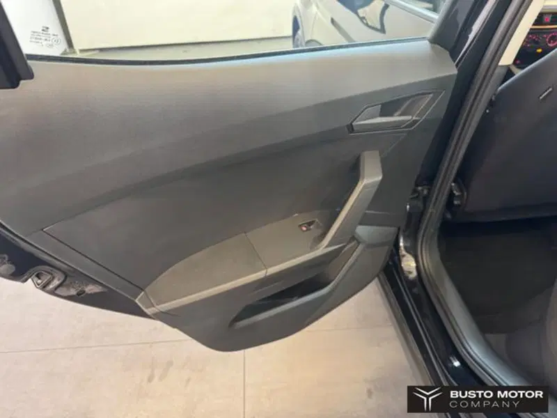 SEAT Arona usata a Varese (17)