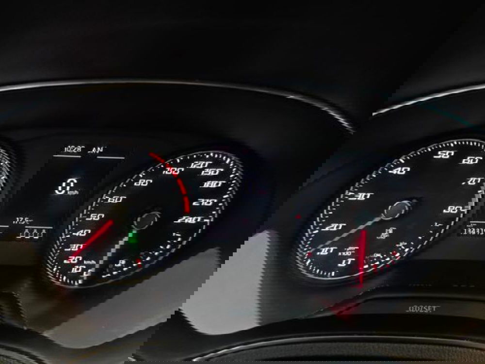 SEAT Arona usata a Varese (11)